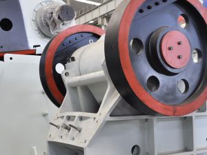 Causas e soluções para a flexão do eixo excêntrico do britador de maxilas